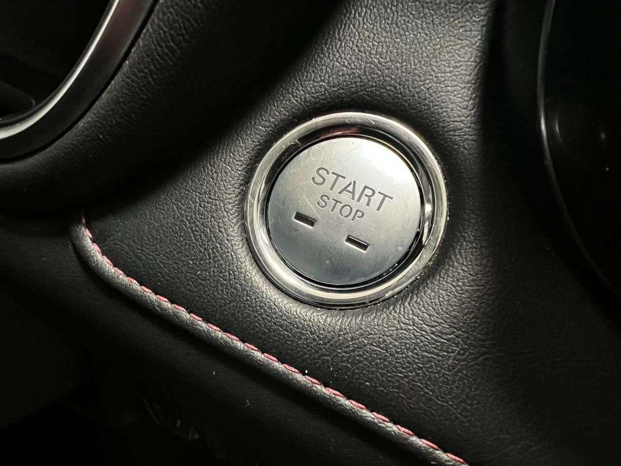 2024 MG MG HS 2024 MG MG HS