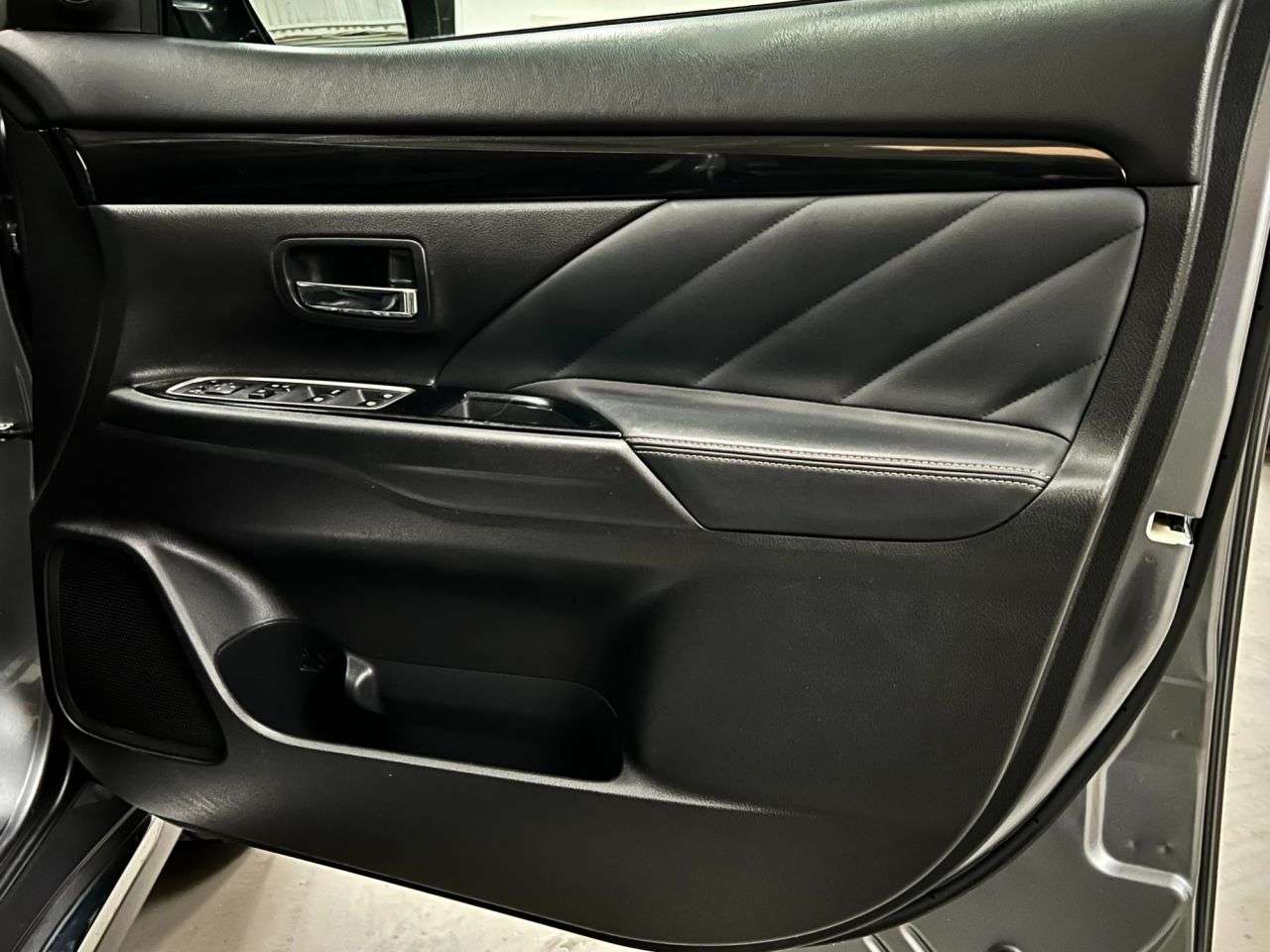 2018 MITSUBISHI OUTLANDER 2018 MITSUBISHI OUTLANDER