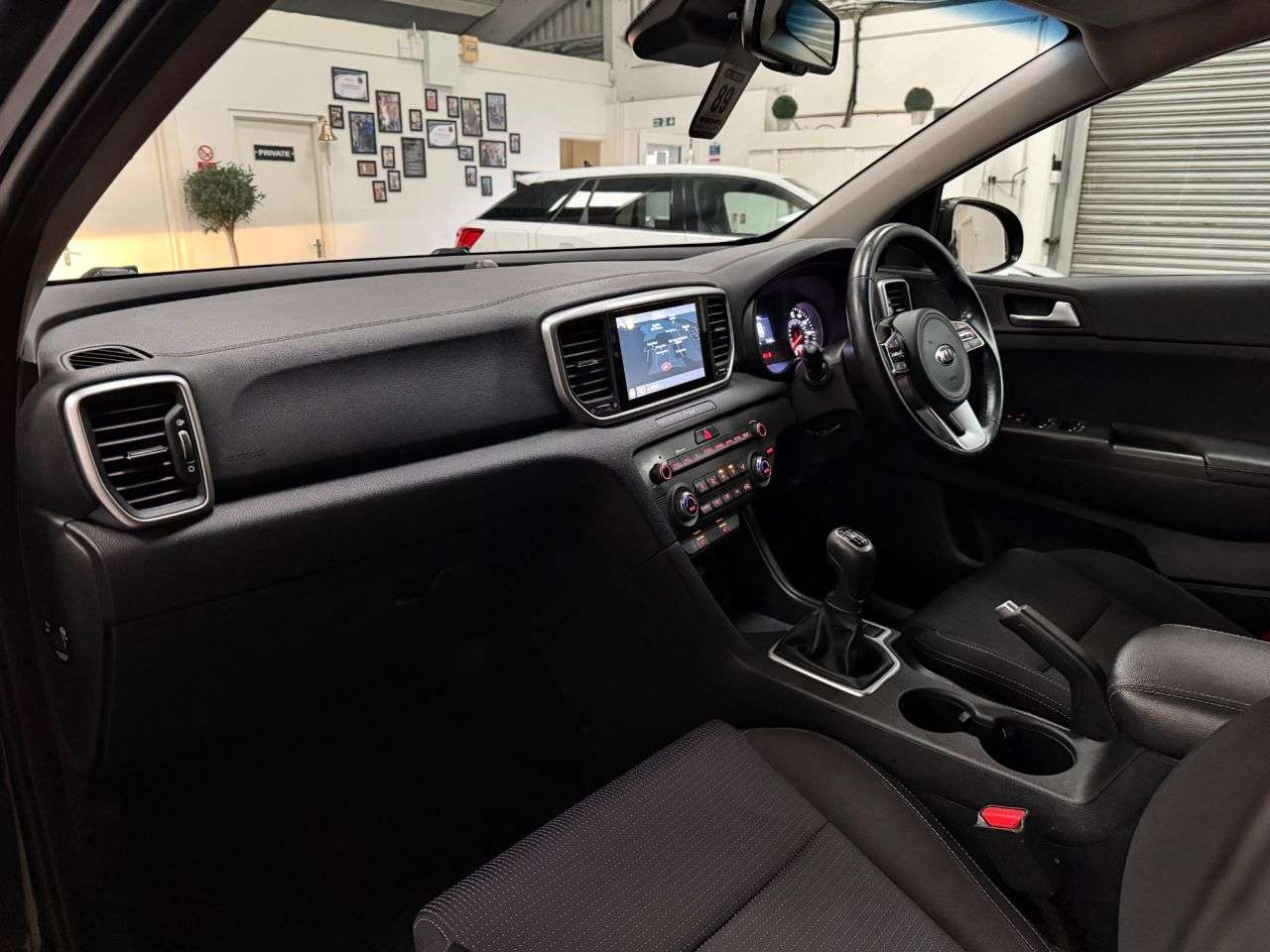 2021 KIA SPORTAGE 2021 KIA SPORTAGE