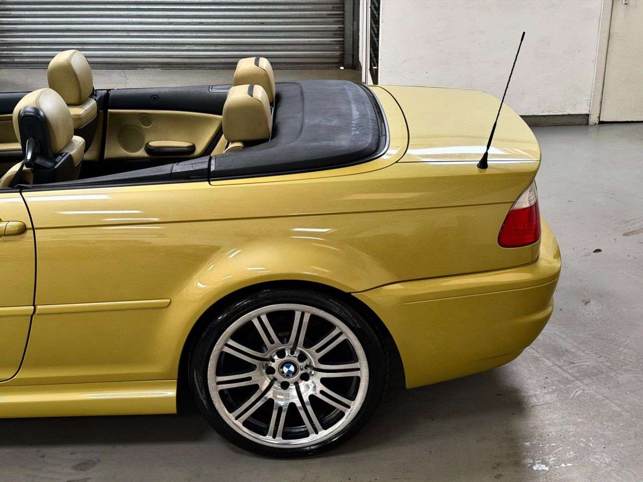 2003 BMW M3 2003 BMW M3