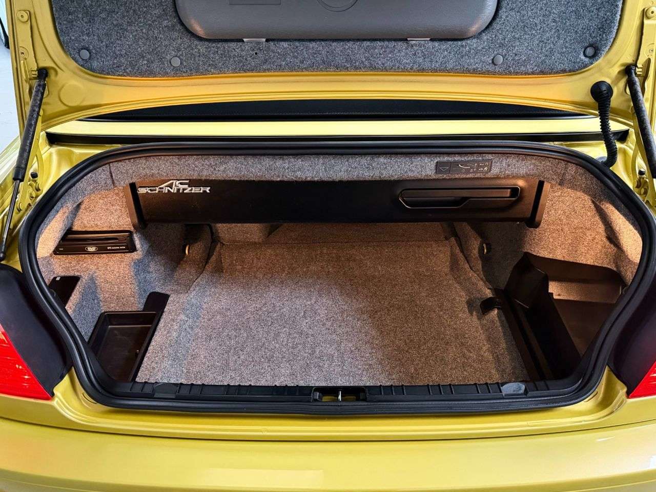 2003 BMW M3 2003 BMW M3