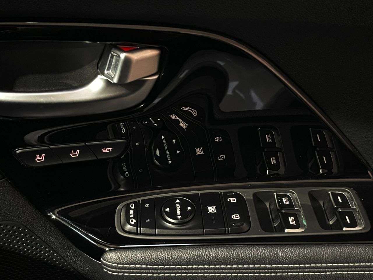 2021 KIA NIRO 2021 KIA NIRO