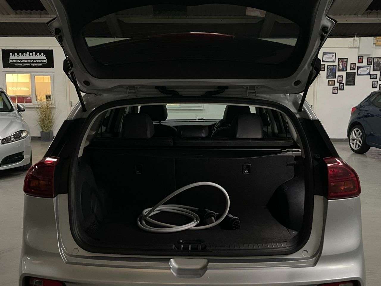 2021 KIA NIRO 2021 KIA NIRO