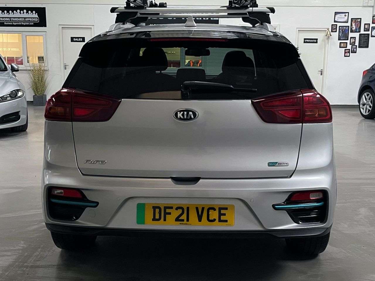 2021 KIA NIRO 2021 KIA NIRO