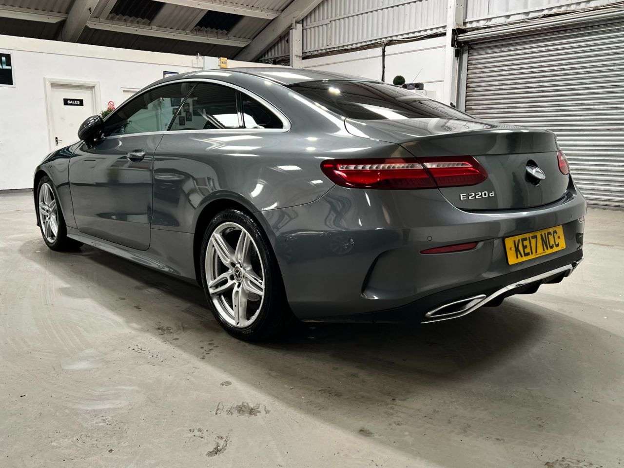 A 2017 MERCEDES-BENZ E-CLASS 2.0 E220d AMG Line Coupe 2dr Diesel G-Tronic+ Euro 6 (s/s) (194 ps) A 2017 MERCEDES-BENZ E-CLASS 2.0 E220d AMG Line Coupe 2dr Diesel G-Tronic+ Euro 6 (s/s) (194 ps)