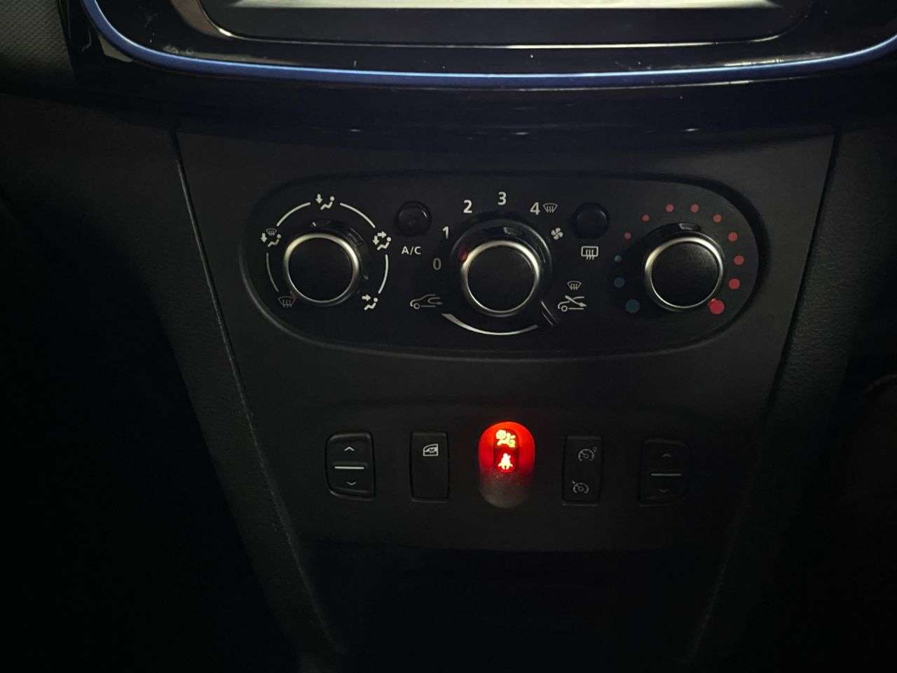 2020 DACIA SANDERO STEPWAY 2020 DACIA SANDERO STEPWAY