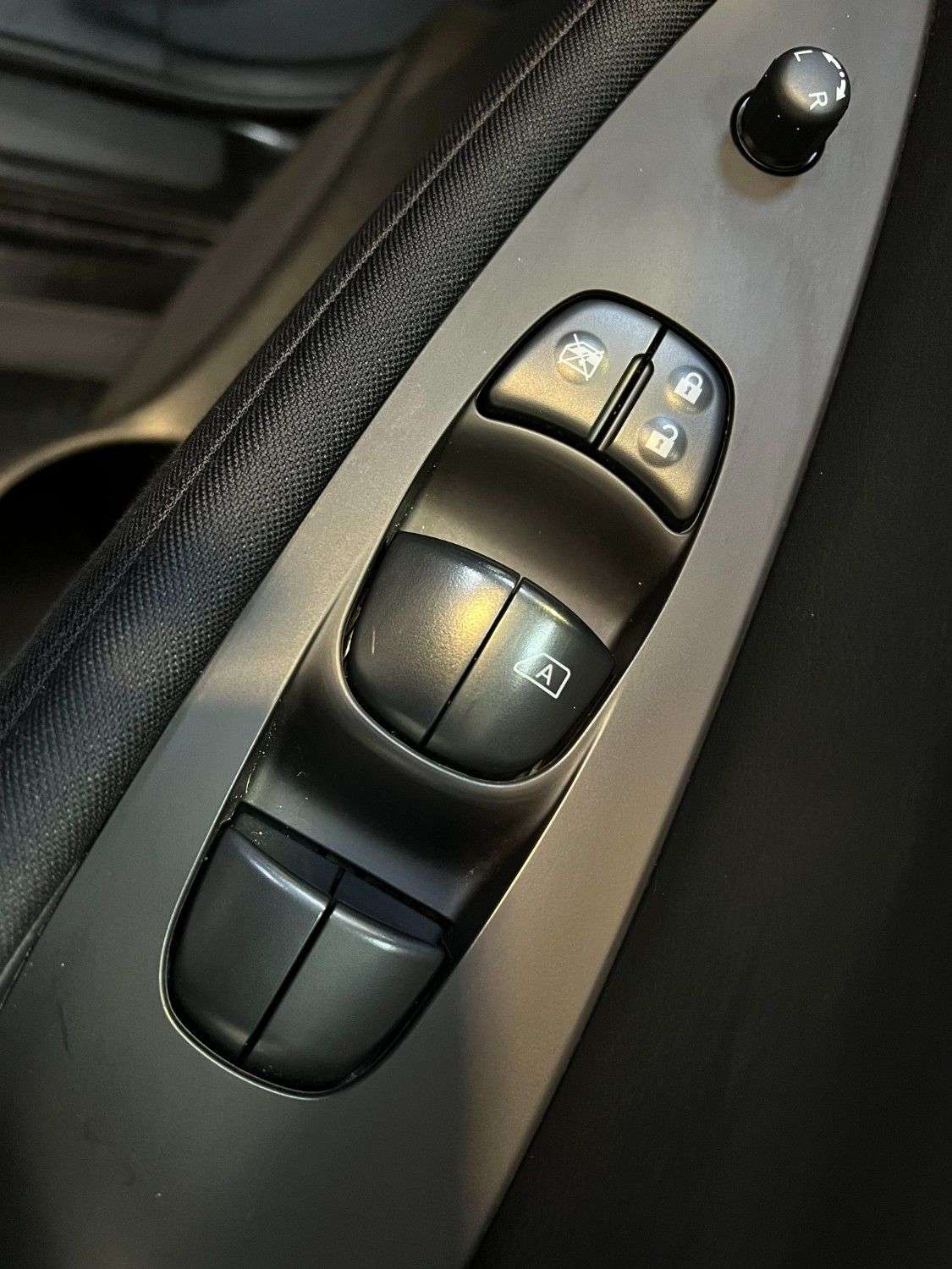 2022 NISSAN LEAF 2022 NISSAN LEAF