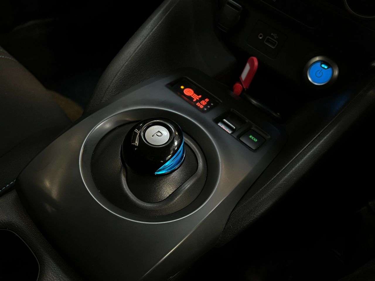 2022 NISSAN LEAF 2022 NISSAN LEAF