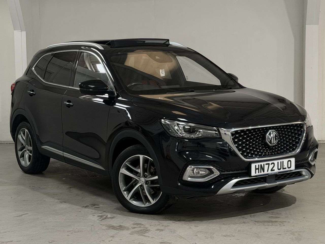 A 2022 MG MG HS 1.5 T-GDI Exclusive SUV 5dr Petrol Manual Euro 6 (s/s) (162 ps) A 2022 MG MG HS 1.5 T-GDI Exclusive SUV 5dr Petrol Manual Euro 6 (s/s) (162 ps)