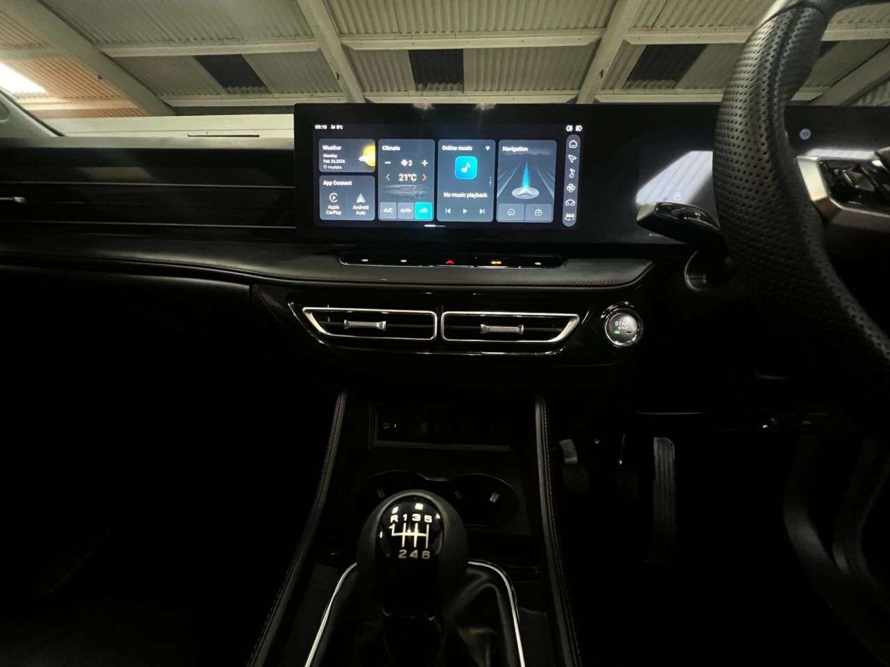 2024 MG MG HS 2024 MG MG HS