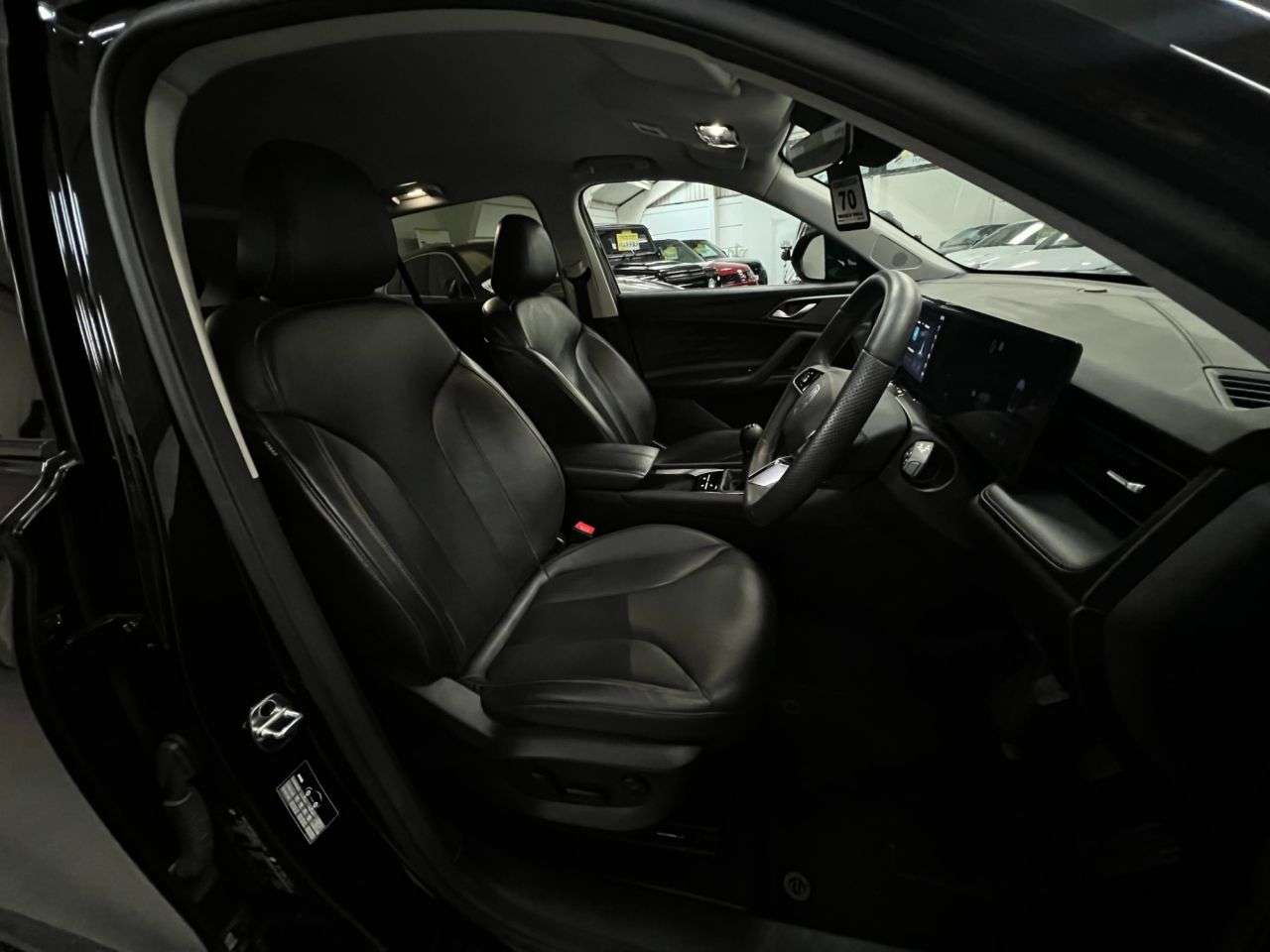 2024 MG MG HS 2024 MG MG HS