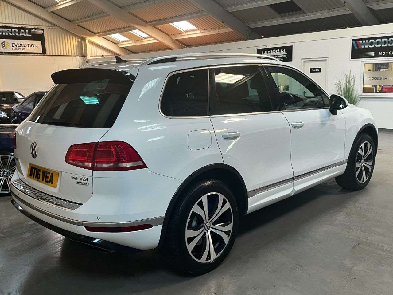 2016 VOLKSWAGEN TOUAREG 2016 VOLKSWAGEN TOUAREG
