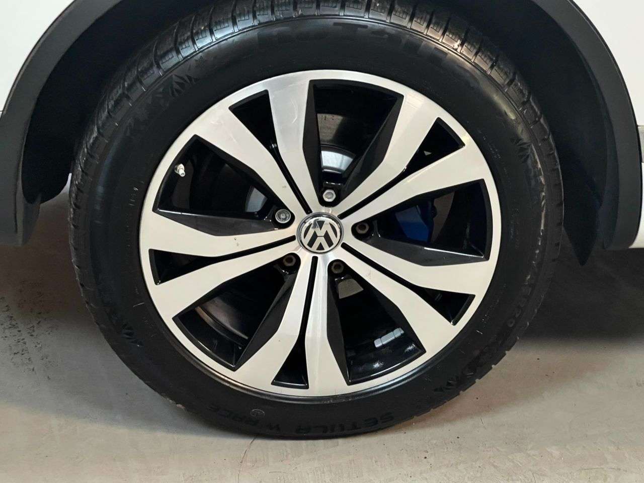 2016 VOLKSWAGEN TOUAREG 2016 VOLKSWAGEN TOUAREG