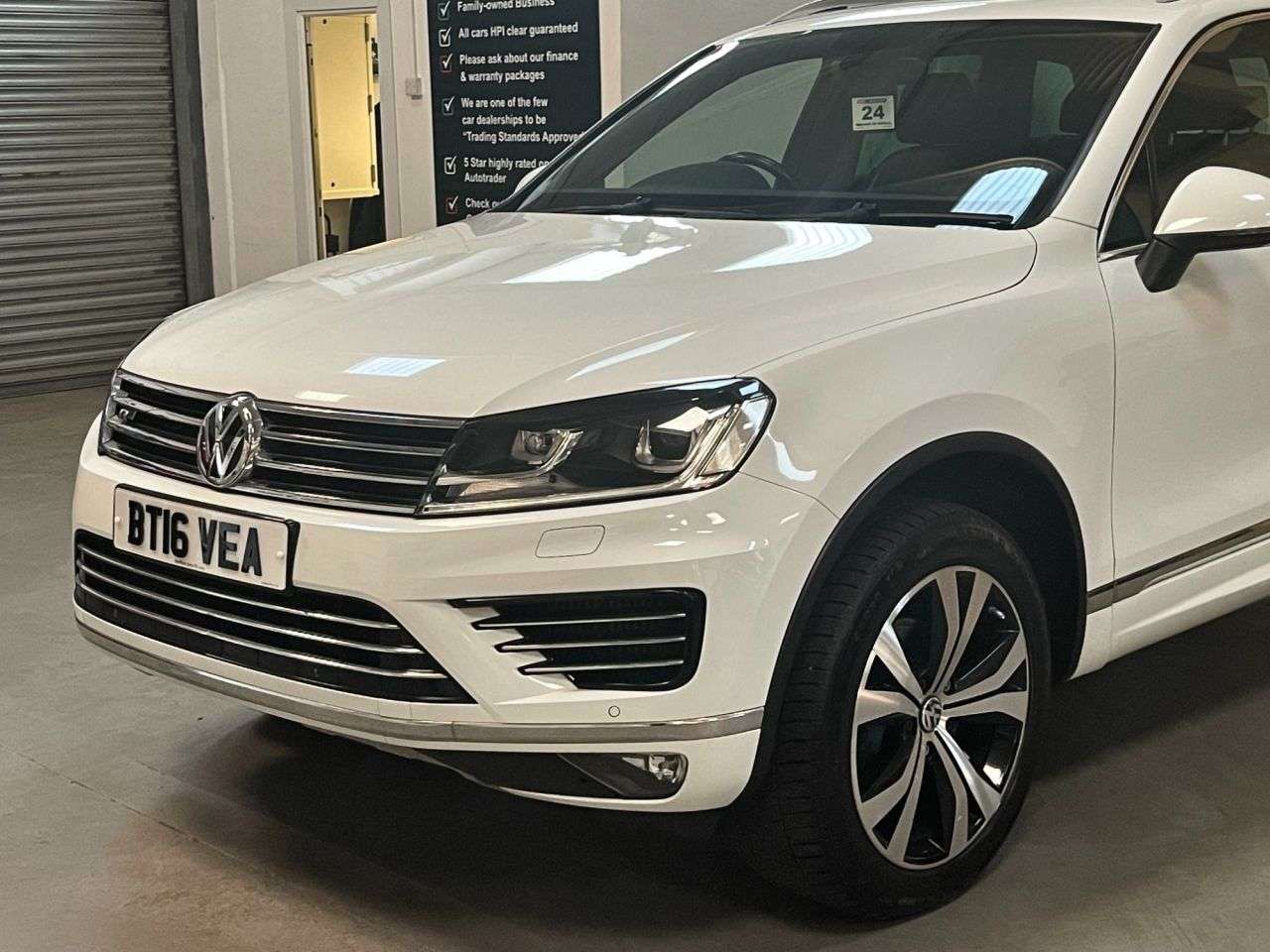 2016 VOLKSWAGEN TOUAREG 2016 VOLKSWAGEN TOUAREG