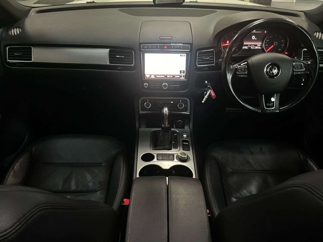 2016 VOLKSWAGEN TOUAREG 2016 VOLKSWAGEN TOUAREG