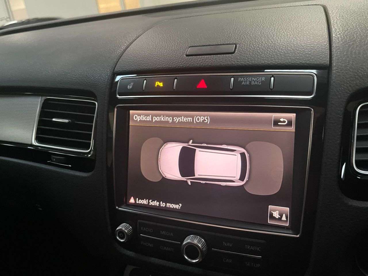 2016 VOLKSWAGEN TOUAREG 2016 VOLKSWAGEN TOUAREG