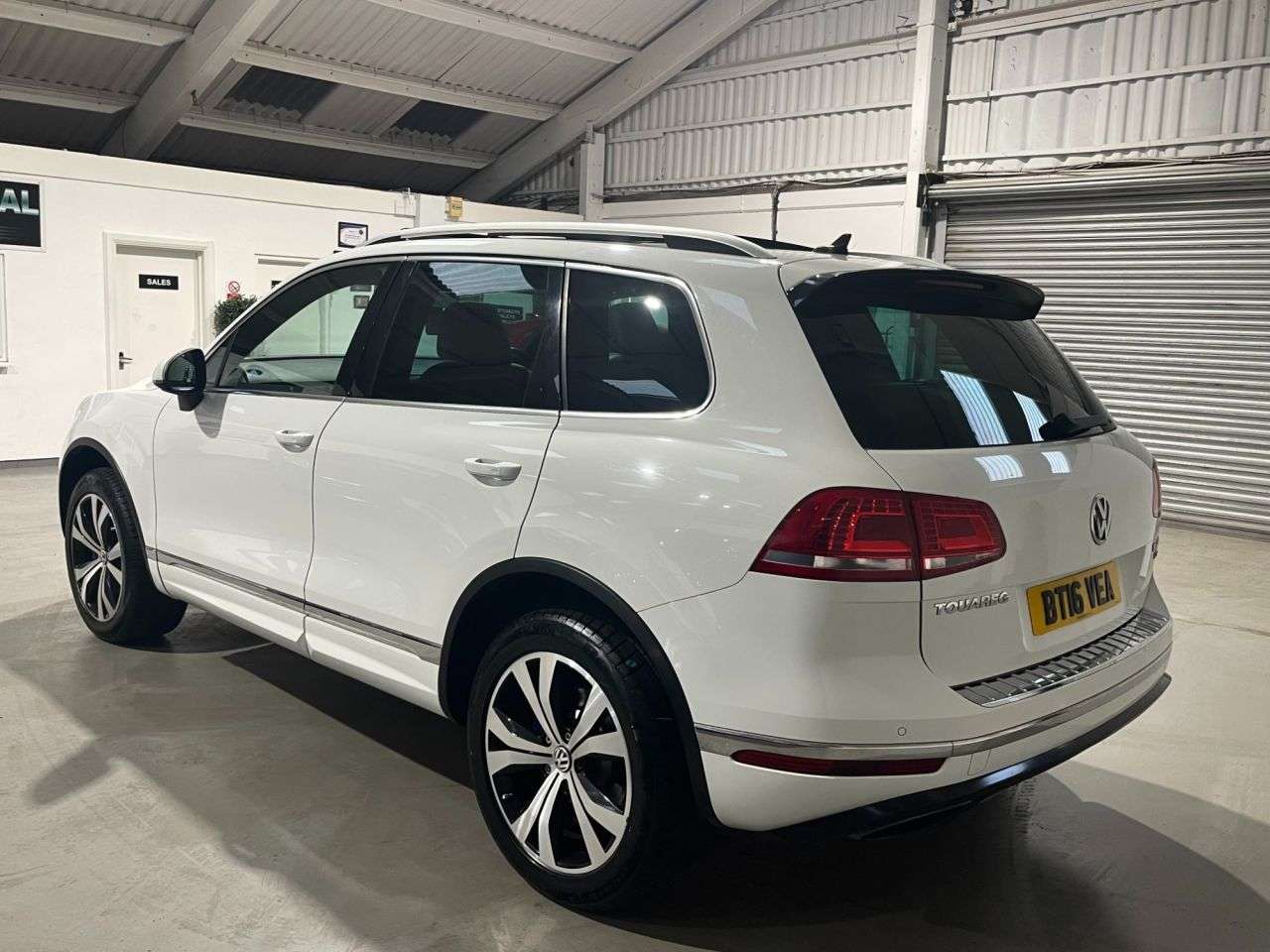 2016 VOLKSWAGEN TOUAREG 2016 VOLKSWAGEN TOUAREG