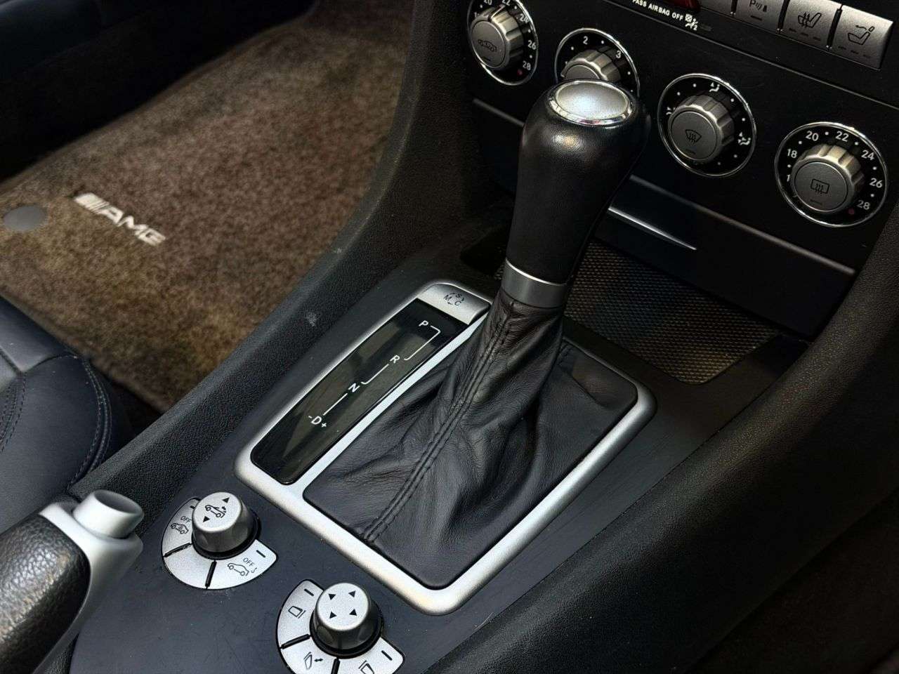 2005 MERCEDES-BENZ SLK 2005 MERCEDES-BENZ SLK