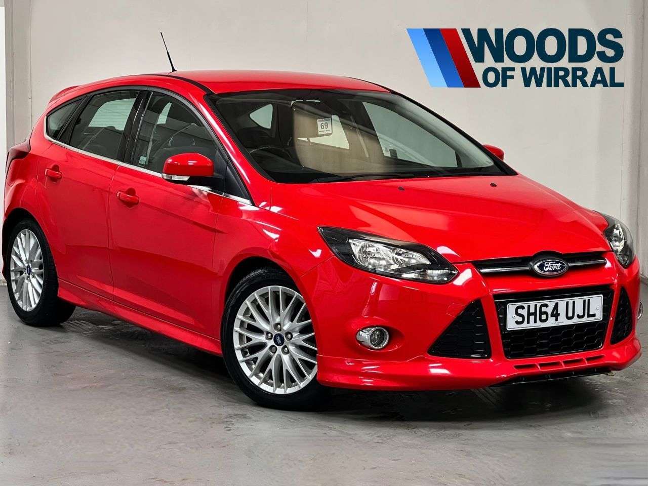 A 2014 FORD FOCUS 1.6 TDCi Zetec S Hatchback 5dr Diesel Manual Euro 5 (s/s) (115 ps) A 2014 FORD FOCUS 1.6 TDCi Zetec S Hatchback 5dr Diesel Manual Euro 5 (s/s) (115 ps)