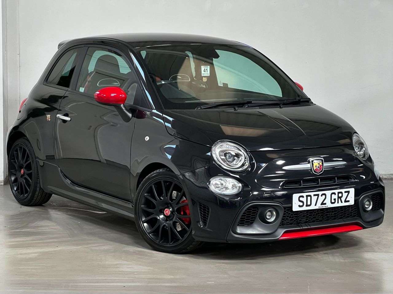 2022 ABARTH 595 2022 ABARTH 595