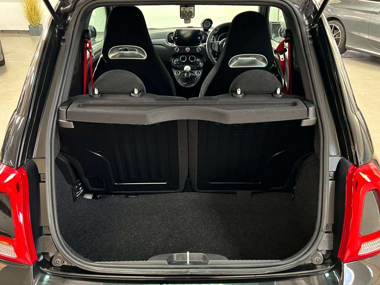 2022 ABARTH 595 2022 ABARTH 595