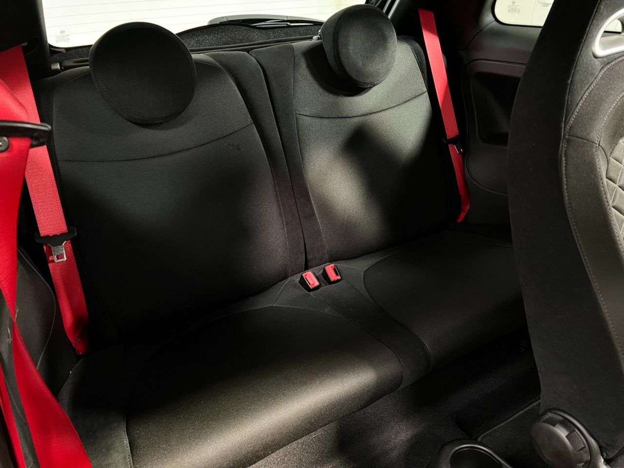 2022 ABARTH 595 2022 ABARTH 595