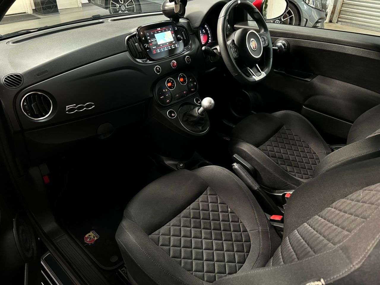 2022 ABARTH 595 2022 ABARTH 595