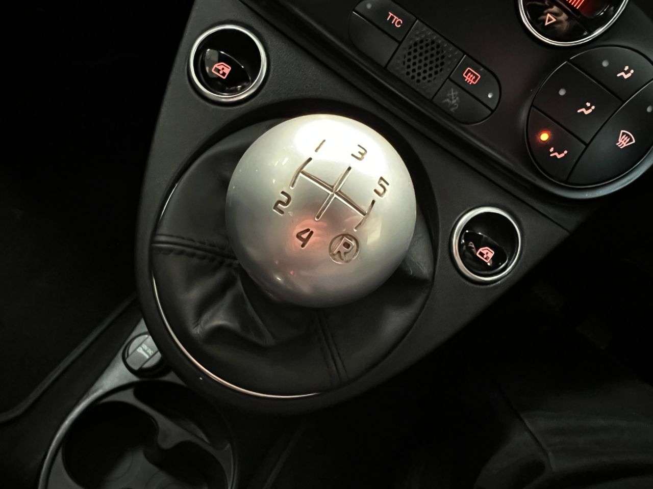 2022 ABARTH 595 2022 ABARTH 595