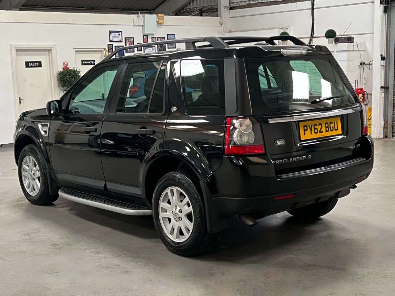 A 2012 LAND ROVER FREELANDER 2 2.2 TD4 XS SUV 5dr Diesel Manual 4WD Euro 5 (s/s) (150 ps) A 2012 LAND ROVER FREELANDER 2 2.2 TD4 XS SUV 5dr Diesel Manual 4WD Euro 5 (s/s) (150 ps)