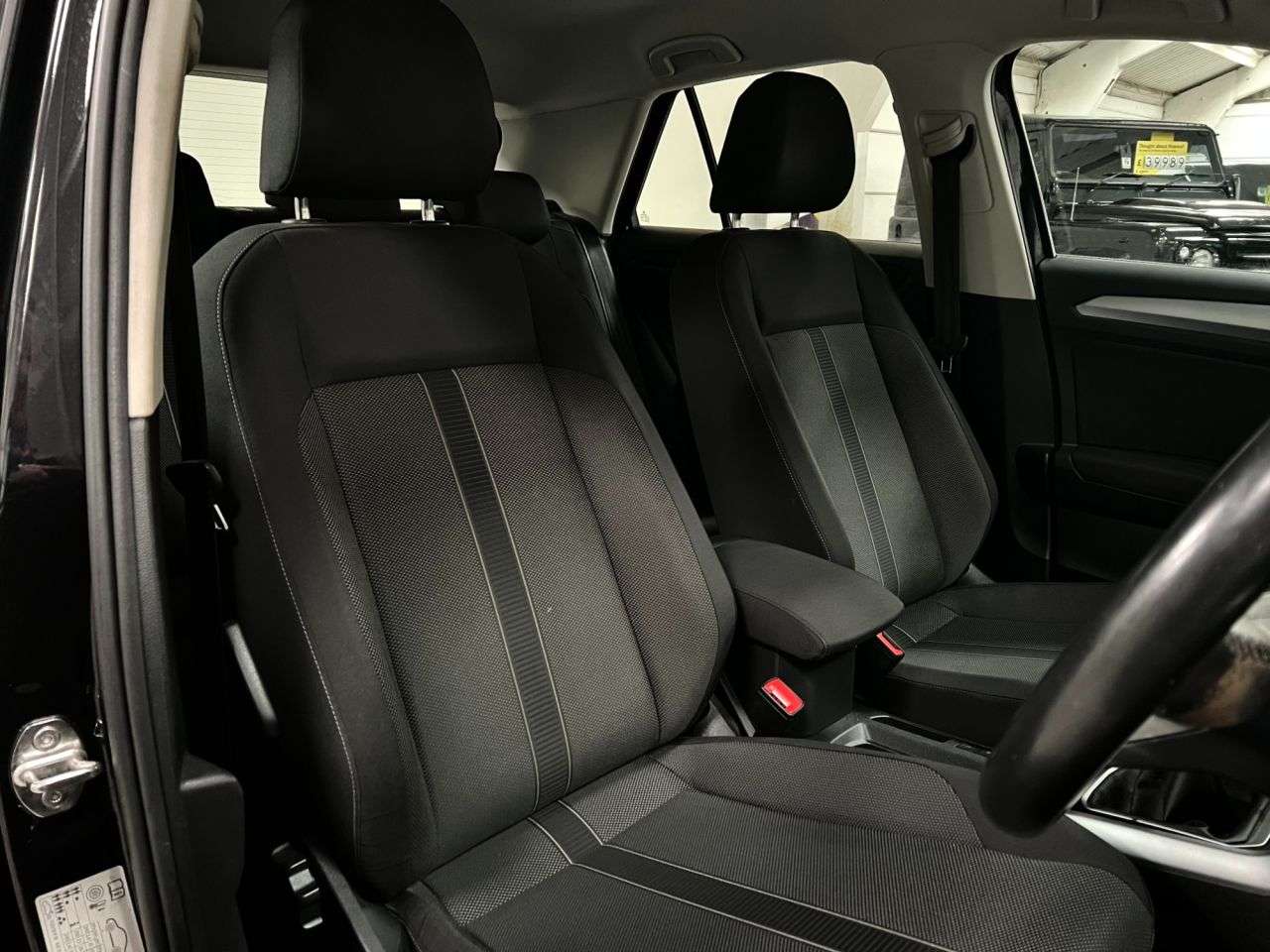 2022 VOLKSWAGEN T-ROC 2022 VOLKSWAGEN T-ROC