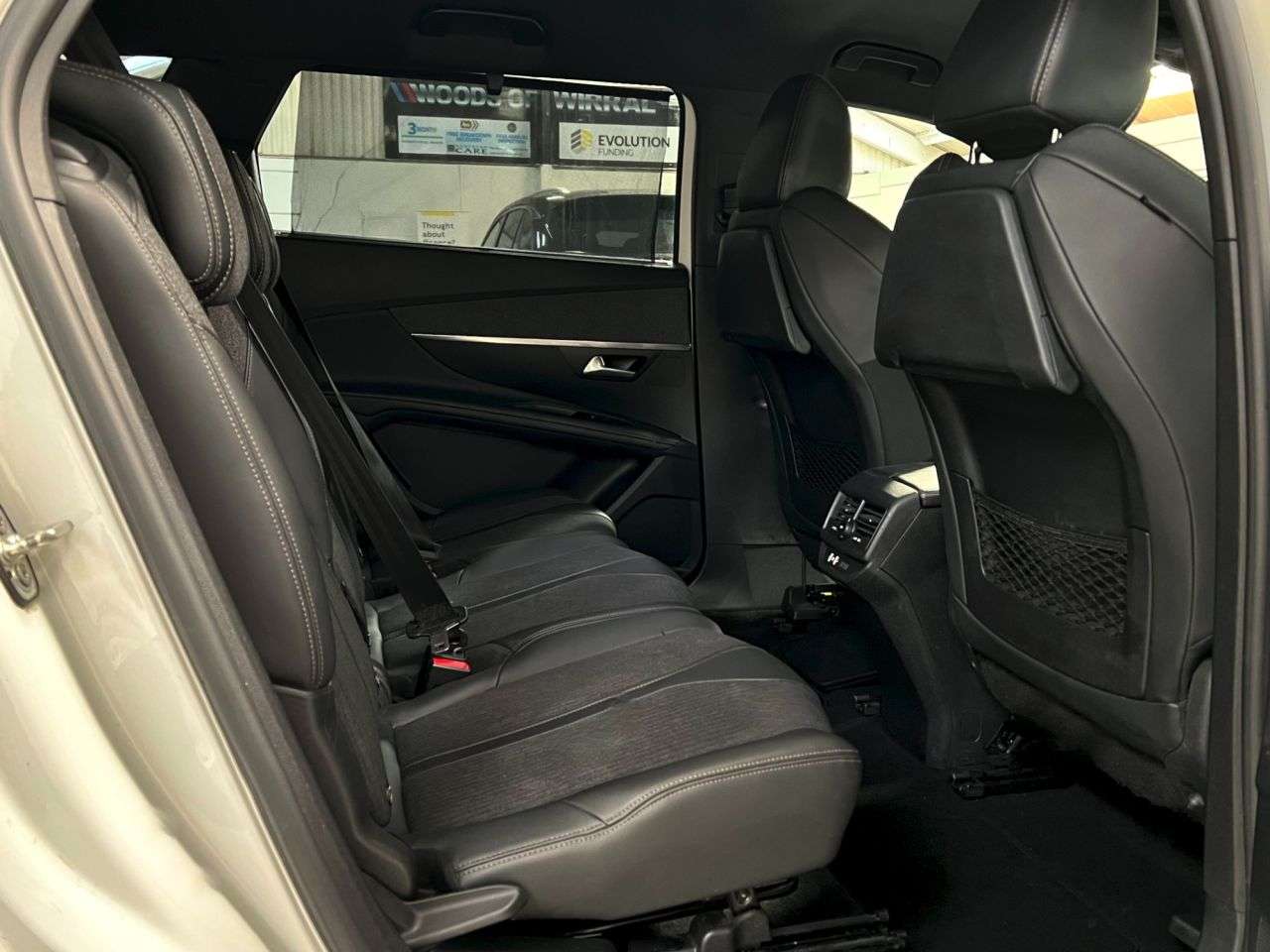 2020 PEUGEOT 5008 2020 PEUGEOT 5008