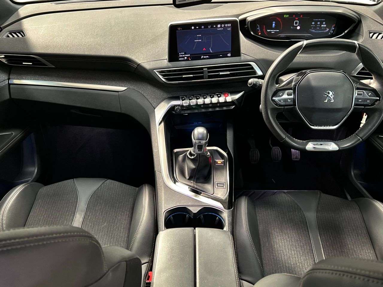 A 2020 PEUGEOT 5008 1.2 PureTech GT Line SUV 5dr Petrol Manual Euro 6 (s/s) (130 ps) A 2020 PEUGEOT 5008 1.2 PureTech GT Line SUV 5dr Petrol Manual Euro 6 (s/s) (130 ps)