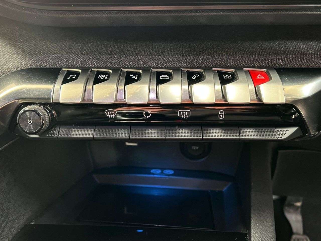 2020 PEUGEOT 5008 2020 PEUGEOT 5008