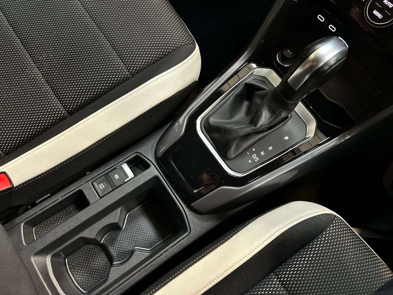 2021 VOLKSWAGEN T-ROC 2021 VOLKSWAGEN T-ROC