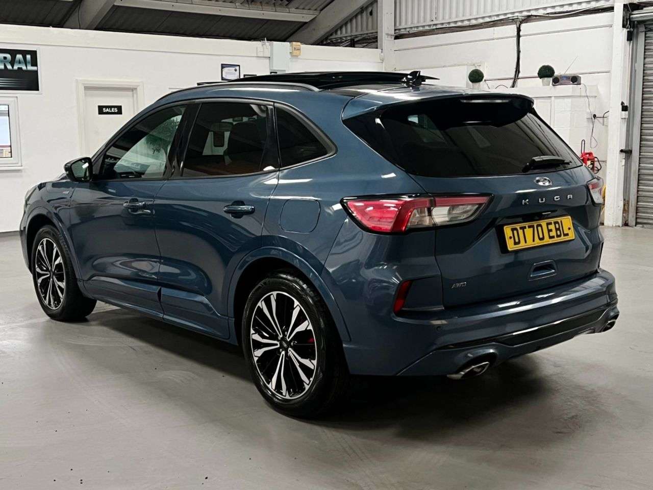 A 2021 FORD KUGA 2.0 EcoBlue ST-Line X Edition SUV 5dr Diesel Auto AWD Euro 6 (s/s) (190 ps) A 2021 FORD KUGA 2.0 EcoBlue ST-Line X Edition SUV 5dr Diesel Auto AWD Euro 6 (s/s) (190 ps)