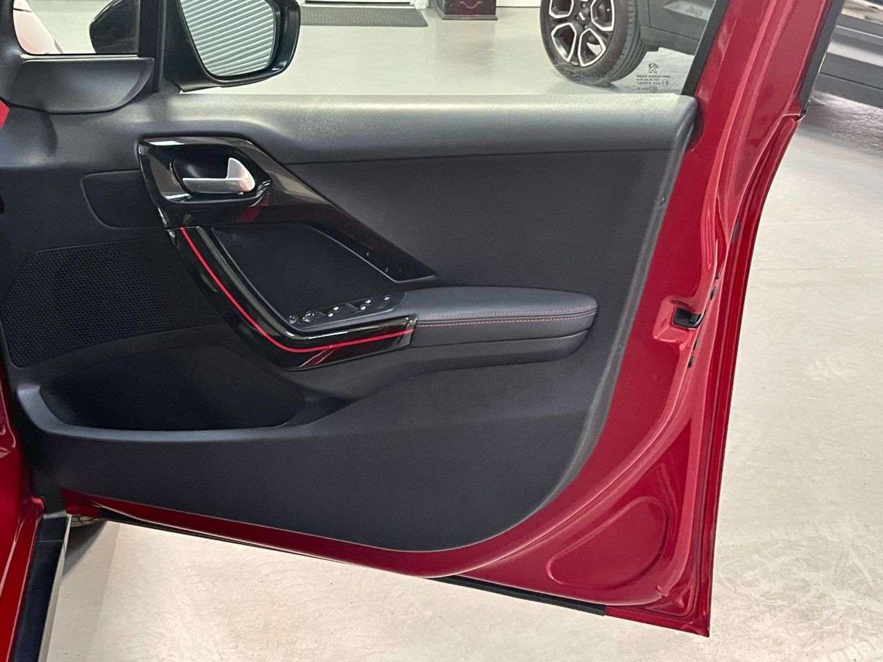 2019 PEUGEOT 2008 2019 PEUGEOT 2008