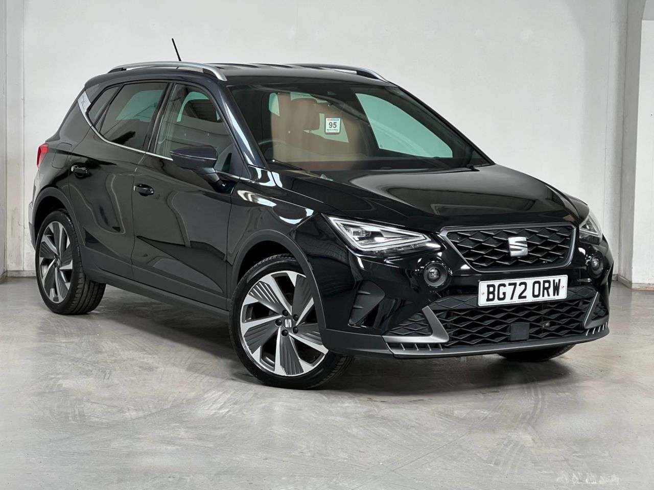 A 2022 SEAT ARONA 1.0 TSI FR Edition SUV 5dr Petrol Manual Euro 6 (s/s) (110 ps) A 2022 SEAT ARONA 1.0 TSI FR Edition SUV 5dr Petrol Manual Euro 6 (s/s) (110 ps)