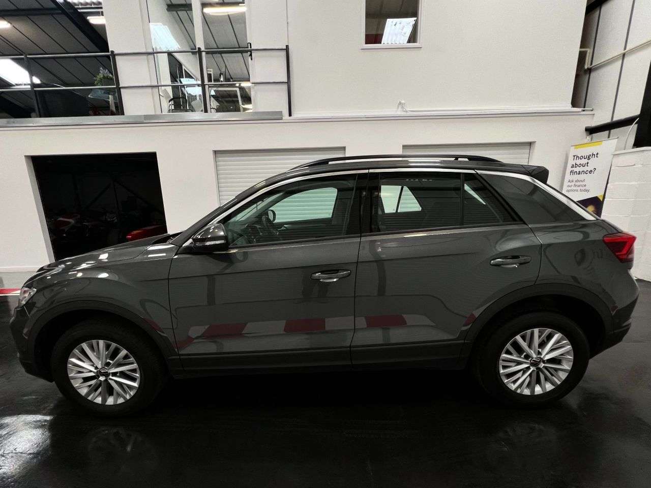 2023 VOLKSWAGEN T-ROC 2023 VOLKSWAGEN T-ROC