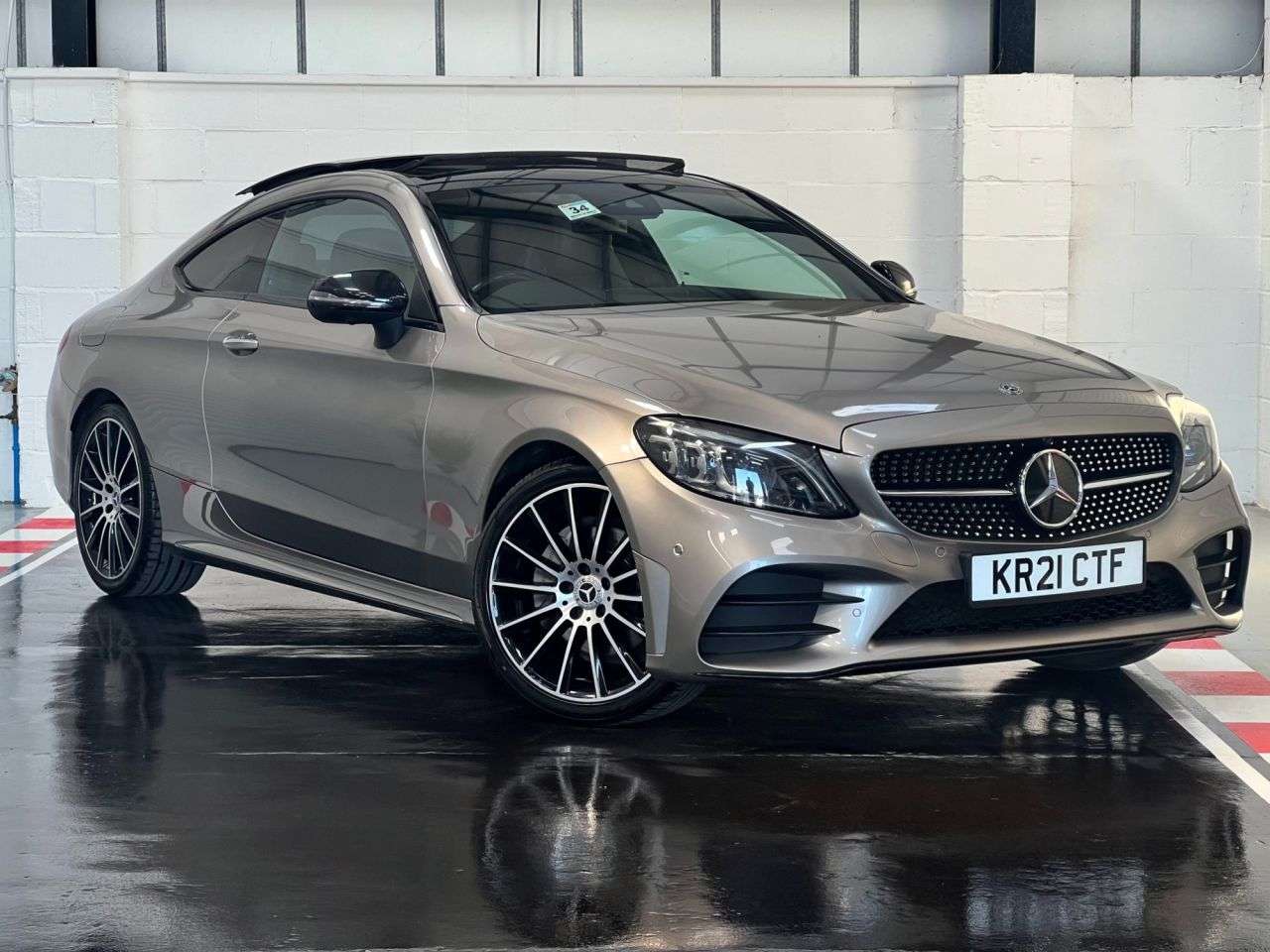 A 2021 MERCEDES-BENZ C-CLASS 2.0 C220d AMG Line Night Edition (Premium Plus) Coupe 2dr Diesel G-Tronic+ A 2021 MERCEDES-BENZ C-CLASS 2.0 C220d AMG Line Night Edition (Premium Plus) Coupe 2dr Diesel G-Tronic+