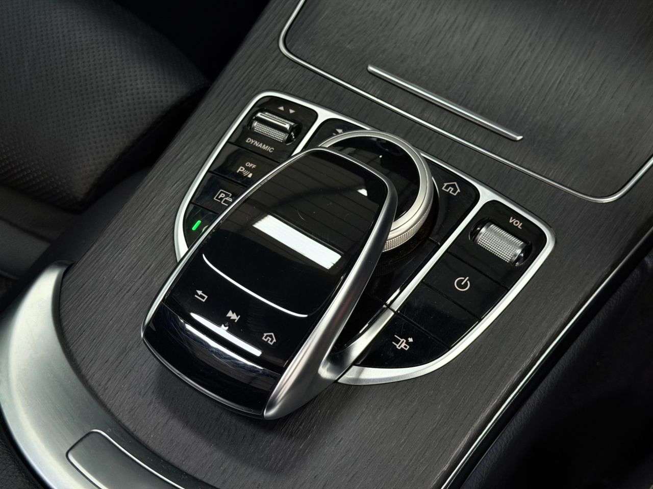2021 MERCEDES-BENZ C-CLASS 2021 MERCEDES-BENZ C-CLASS