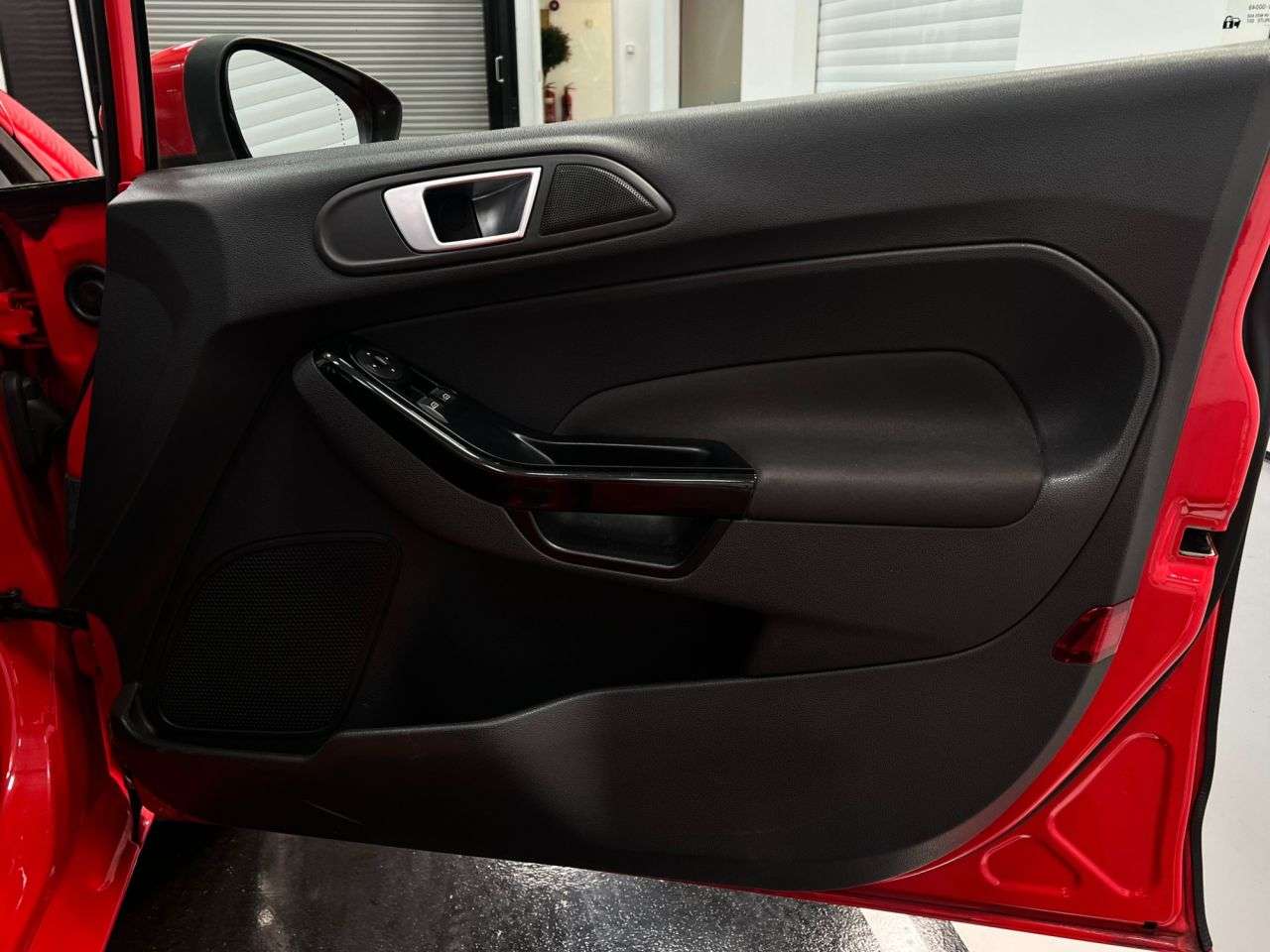 2015 FORD FIESTA 2015 FORD FIESTA