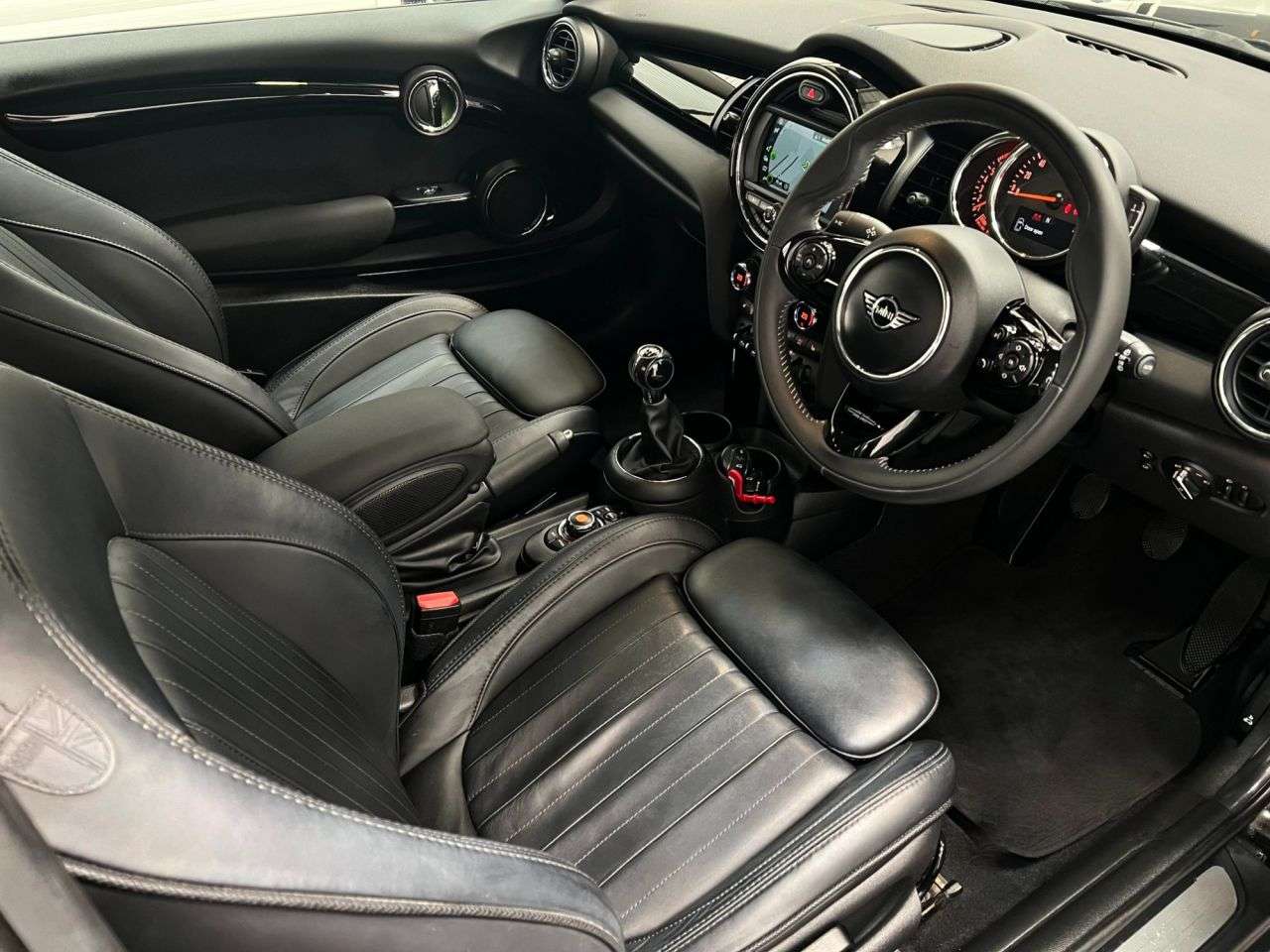 2019 MINI HATCH 2019 MINI HATCH