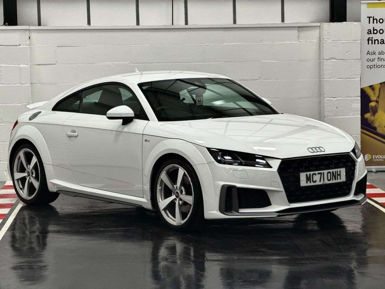 A 2021 AUDI TT 2.0 TFSI 40 S line Coupe 3dr Petrol S Tronic Euro 6 (s/s) (197 ps) A 2021 AUDI TT 2.0 TFSI 40 S line Coupe 3dr Petrol S Tronic Euro 6 (s/s) (197 ps)