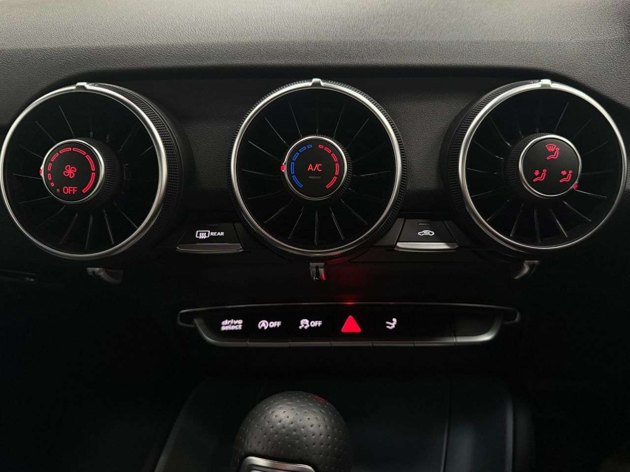 2021 AUDI TT 2021 AUDI TT