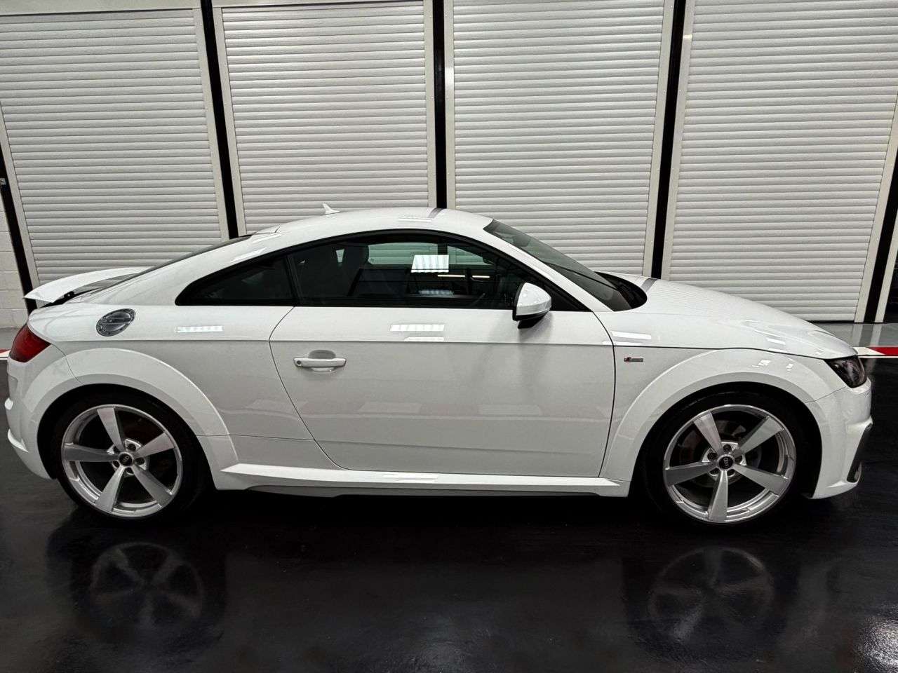2021 AUDI TT 2021 AUDI TT