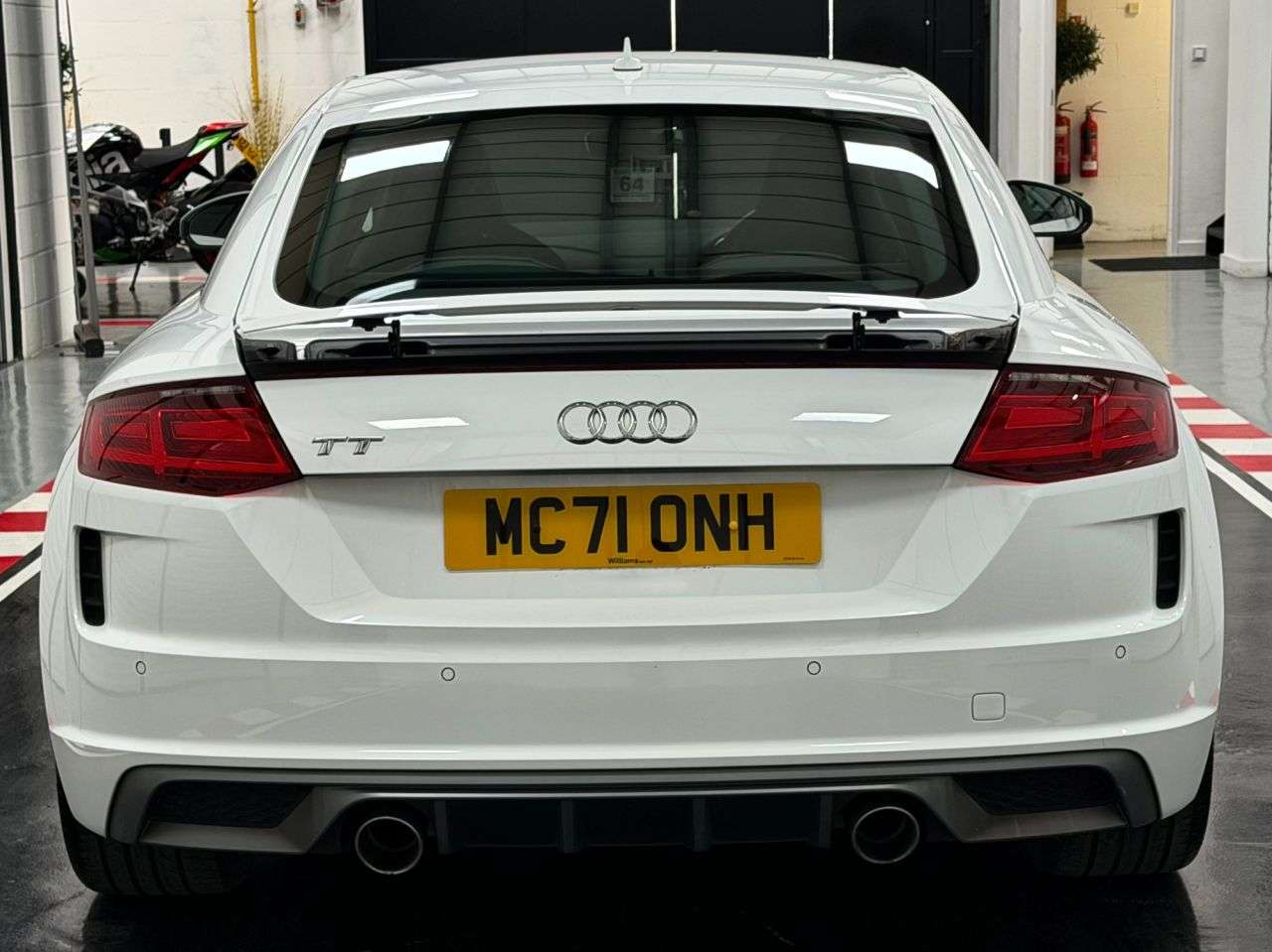 2021 AUDI TT 2021 AUDI TT