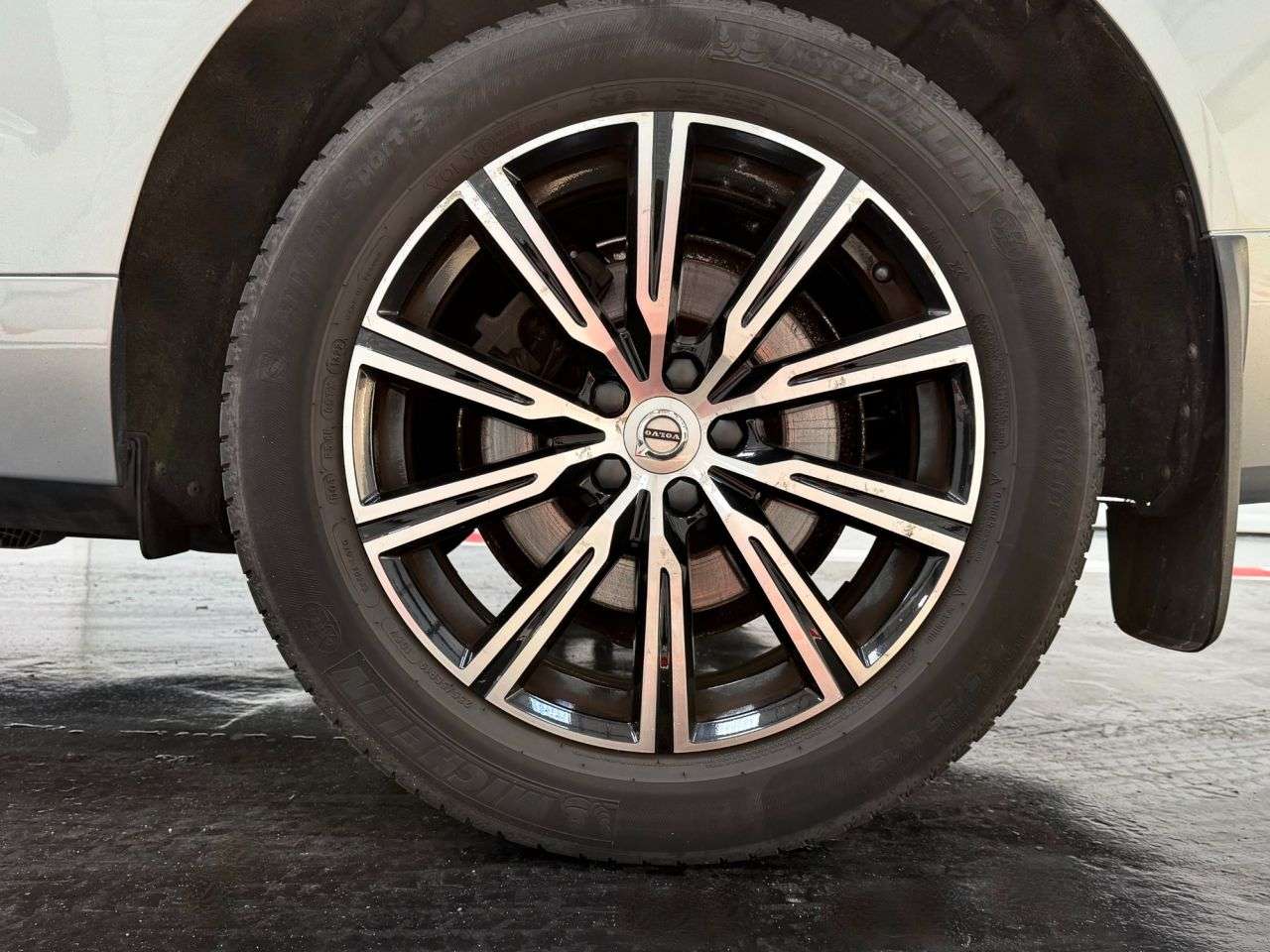 2018 VOLVO XC60 2018 VOLVO XC60