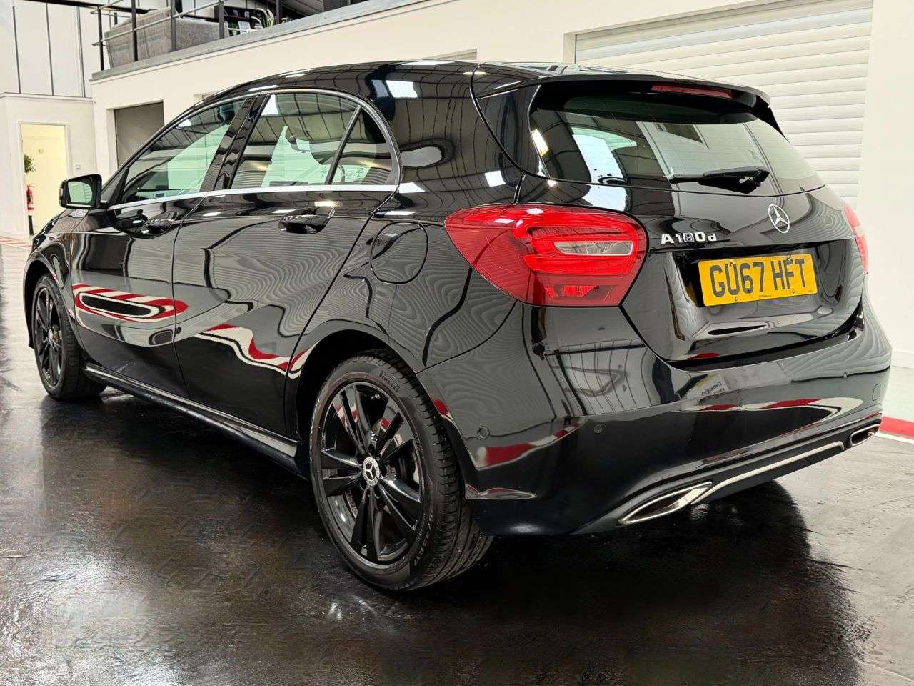 A 2017 MERCEDES-BENZ A-CLASS 1.5 A180d Sport (Executive) Hatchback 5dr Diesel Manual Euro 6 (s/s) (109 p A 2017 MERCEDES-BENZ A-CLASS 1.5 A180d Sport (Executive) Hatchback 5dr Diesel Manual Euro 6 (s/s) (109 p