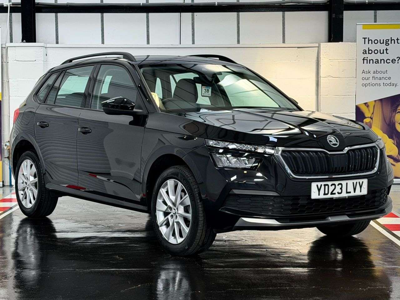 A 2023 SKODA KAMIQ 1.0 TSI SE SUV 5dr Petrol Manual Euro 6 (s/s) (95 ps) A 2023 SKODA KAMIQ 1.0 TSI SE SUV 5dr Petrol Manual Euro 6 (s/s) (95 ps)