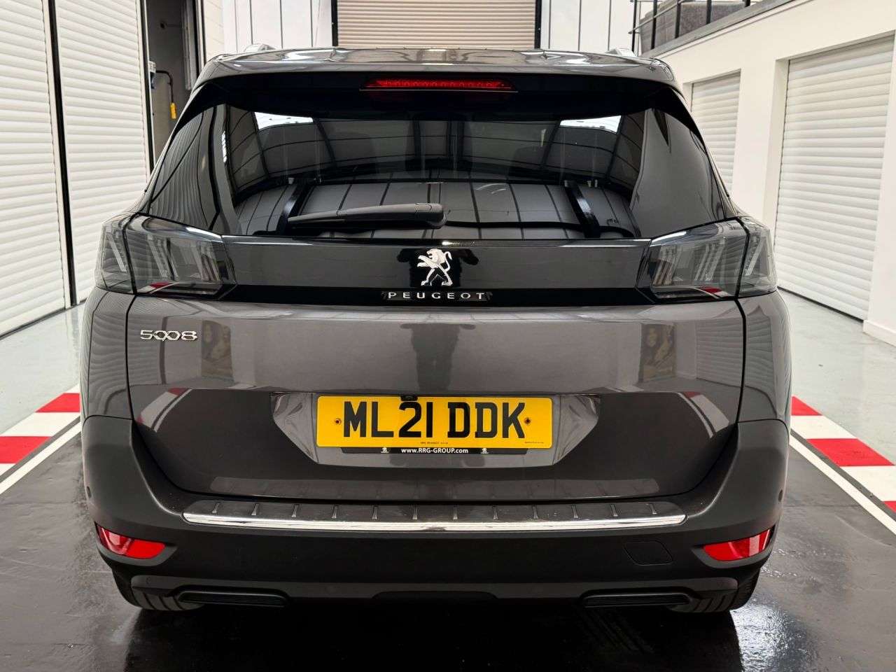 2021 PEUGEOT 5008 2021 PEUGEOT 5008
